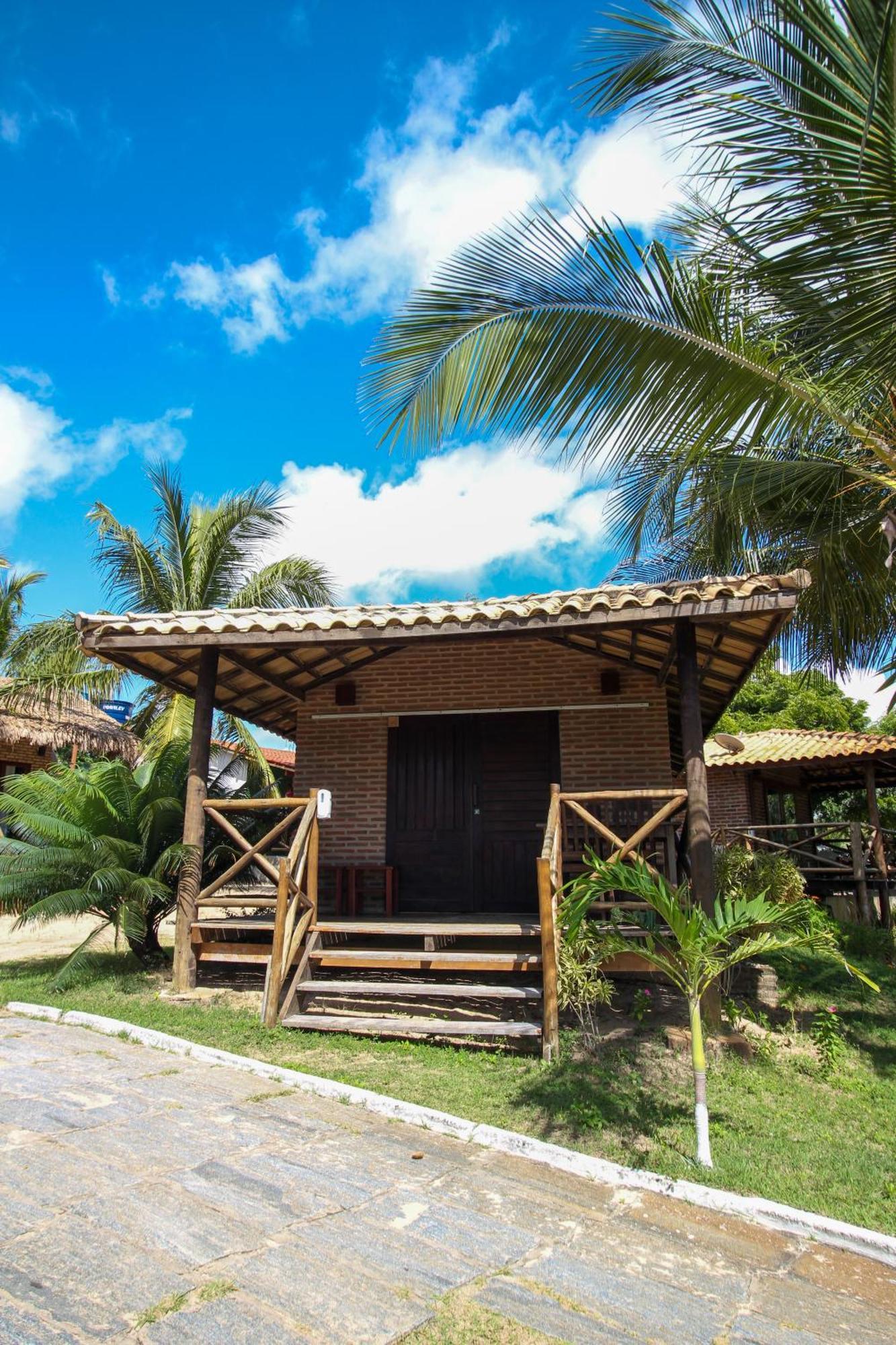 Pousada Palm Beach Praia De Caetanos Amontada Exterior foto